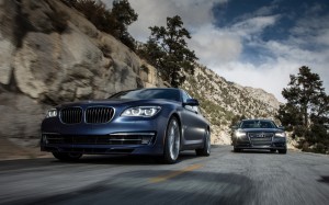 2013-Audi-S8-2013-BMW-Alpina-B7-front-end-in-motion1